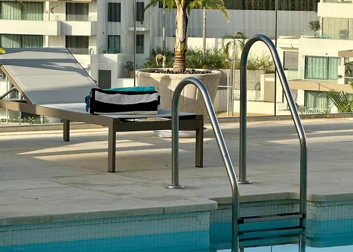 Casa Scenic * Εστεπόνα